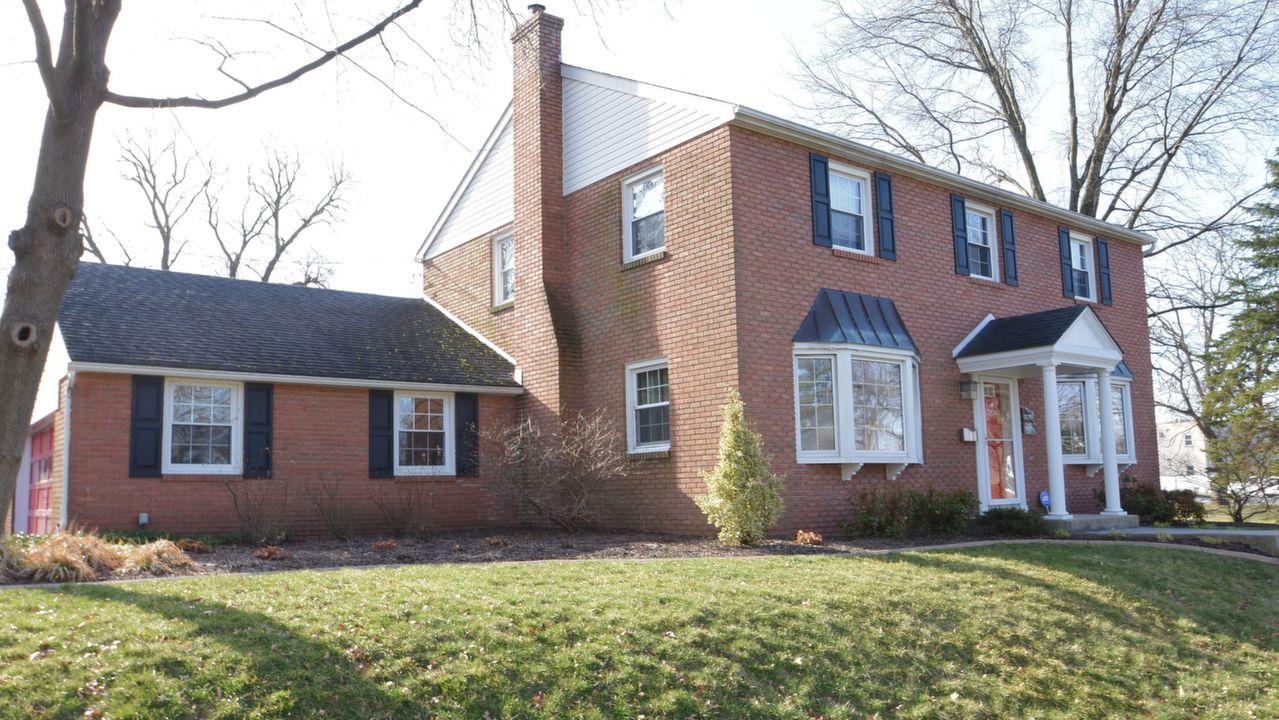 976 Spruce St, Pottsown, PA, 19464 Scene 1