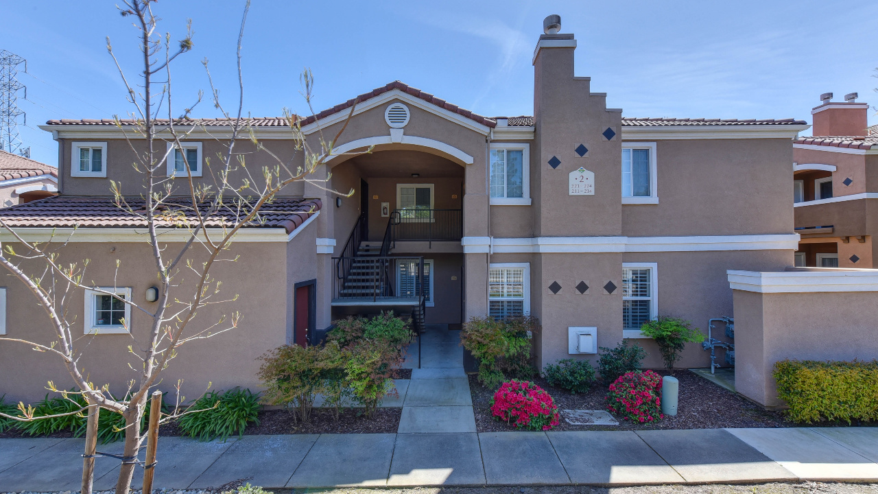 885 Halidon Way, #214, Folsom, CA, 95630 Scene 1