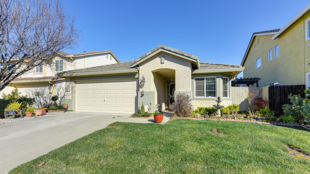 1824 Ambridge Drive, Roseville, CA, 95747 Scene 2