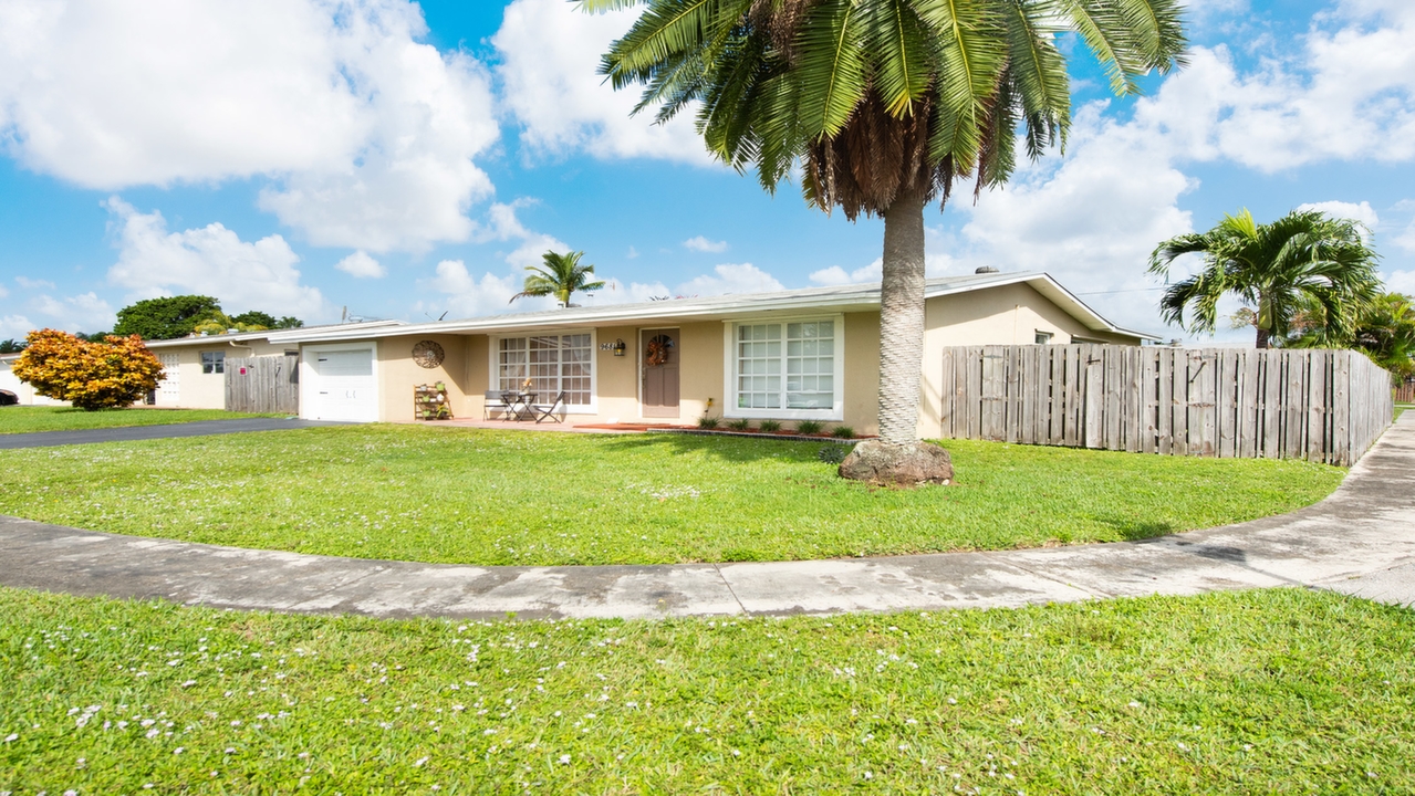 9681-NW-24th-PL-02