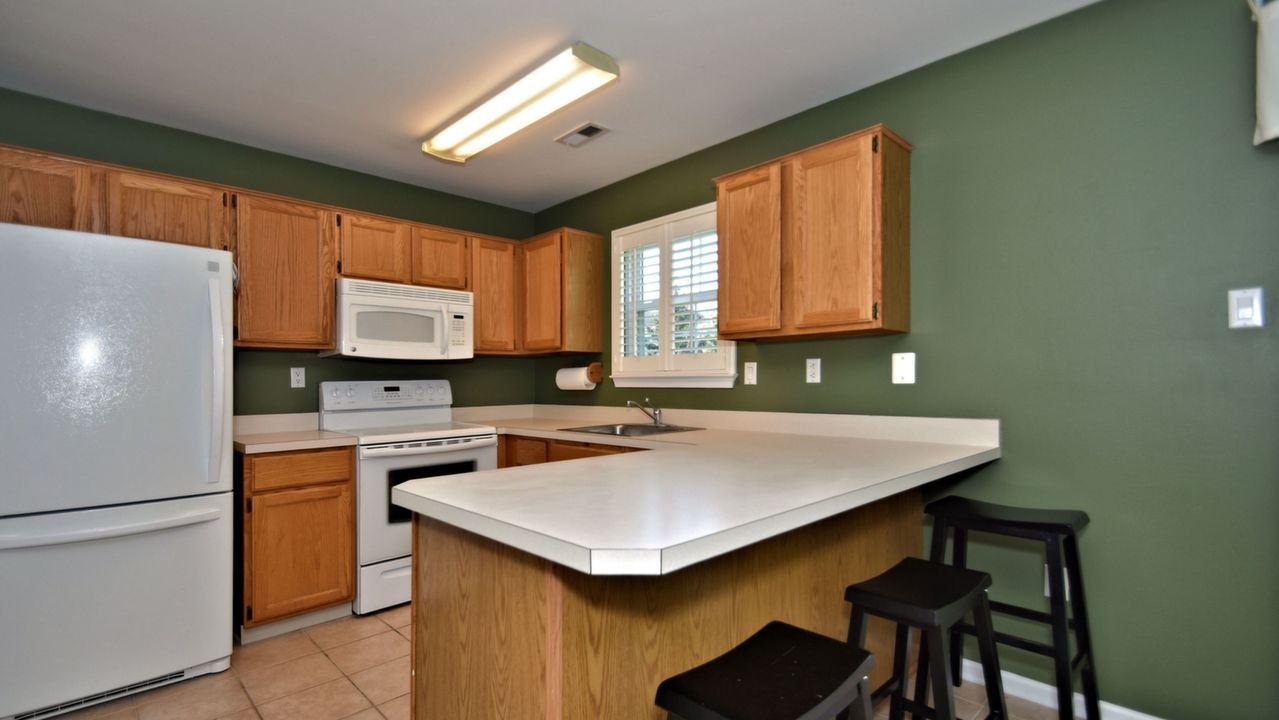 1303 Kenwood Dr, North Wales, PA, 19454 Scene 3