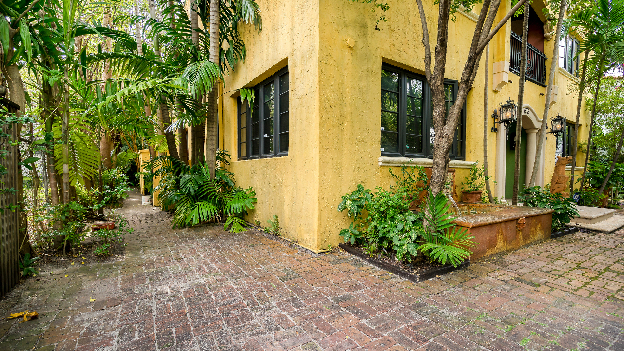 632-15th-St-03