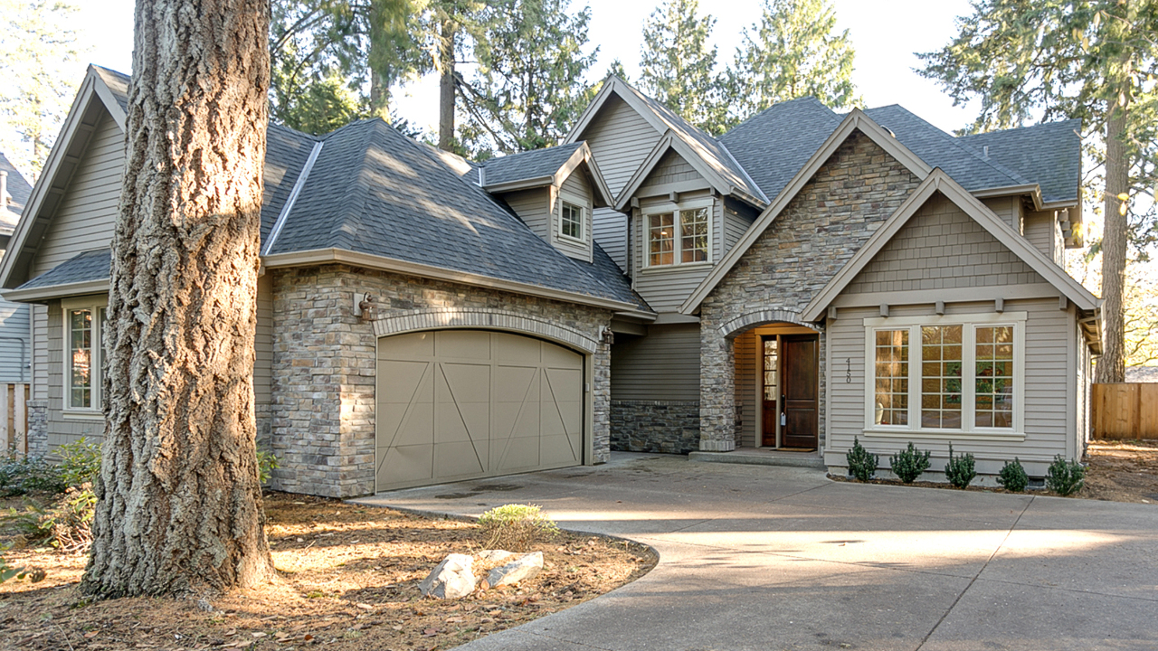 4150 Upper Dr.,, Lake Oswego, OR, 97035 Scene 1