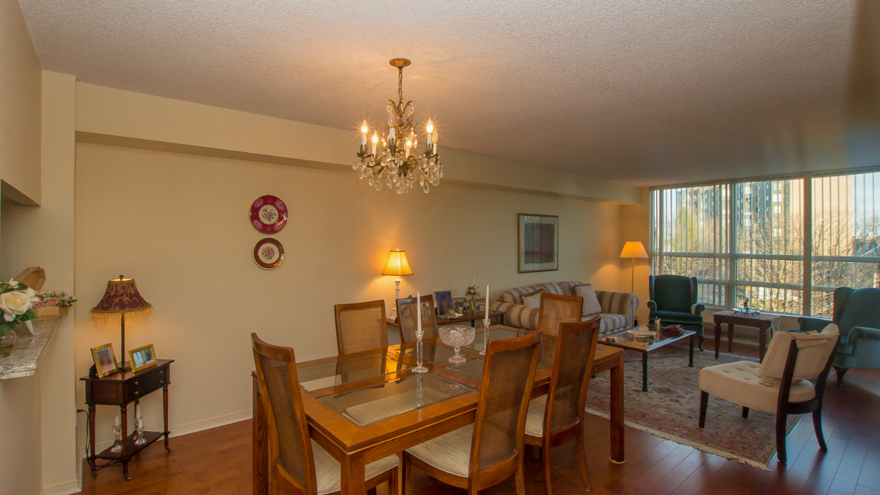 7825 Bayview Ave Suite 310, Thornhill, ON, L3T 7N2 Scene 3