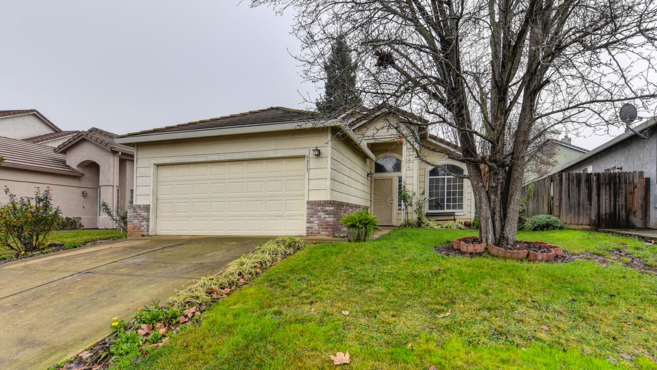 9317 Trenhom Drive, Elk Grove, CA, 95758 Scene 2