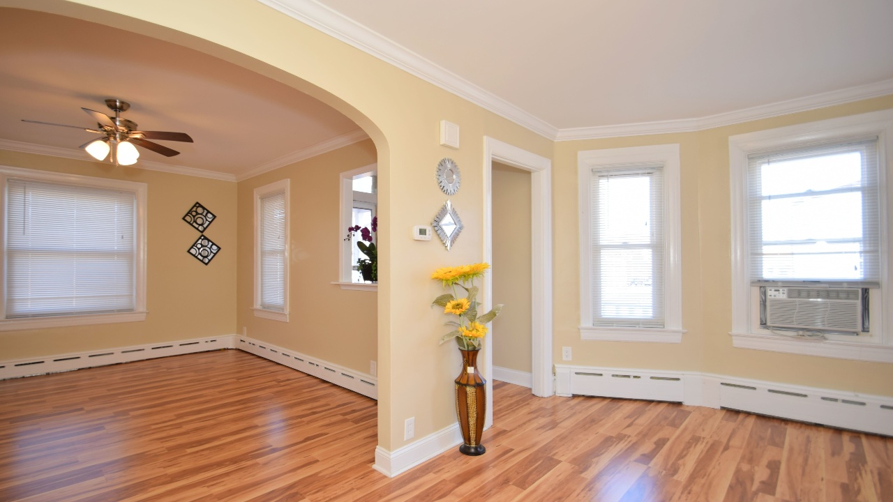 114 E Chestnut St, Souderton, PA, 18964 Scene 2