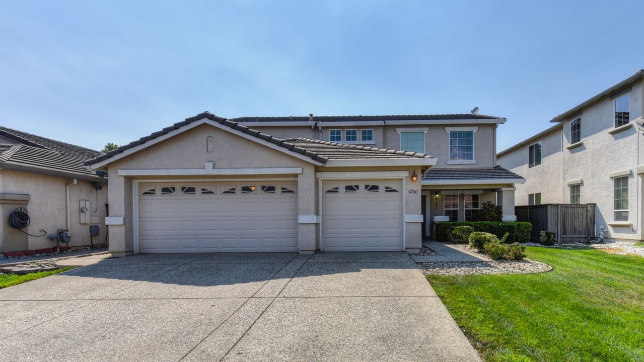 9740 Sand Hollow Way, Elk Grove, CA, 95757 Scene 1