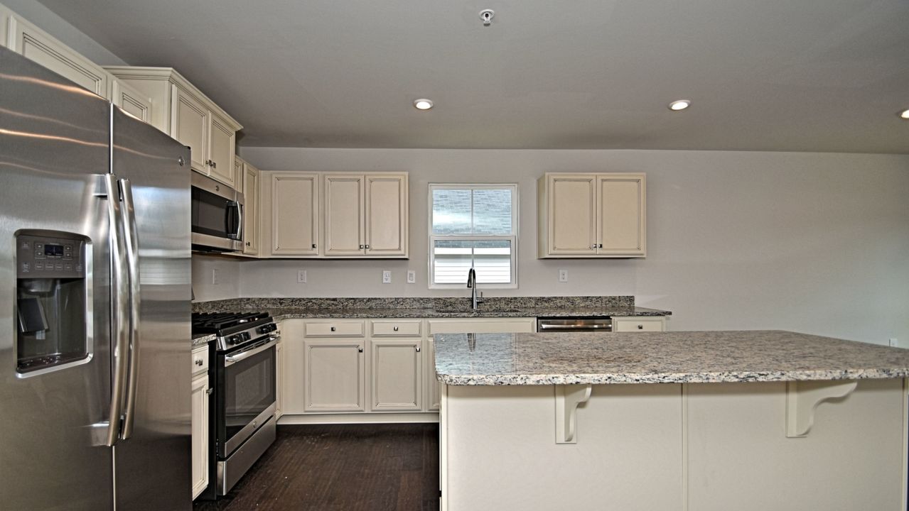 210 Winchester Dr, Pottstown, PA, 19464 Scene 2