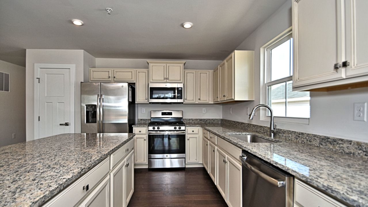 210 Winchester Dr, Pottstown, PA, 19464 Scene 3