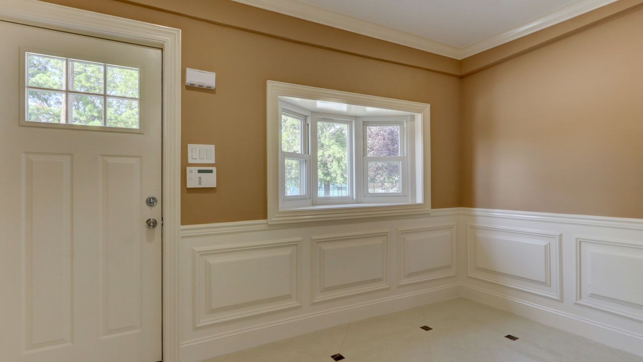 Entry Foyer