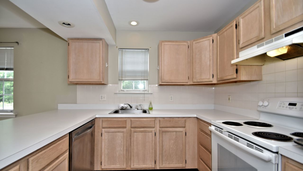 101 Azalea Cir, Royersford, PA, 19468 Scene 2