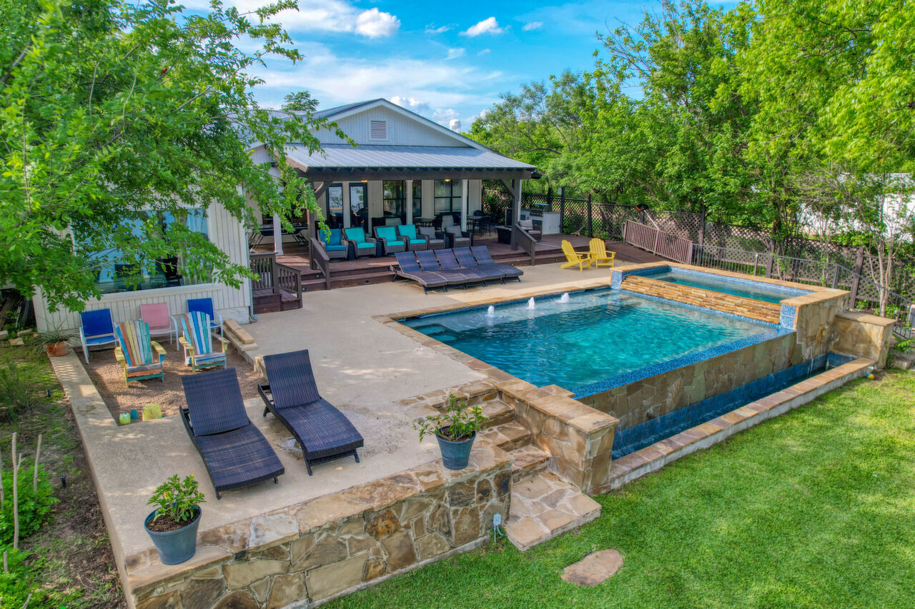 1102 Euel Moore, Kingsland, TX, 78639 Scene 3