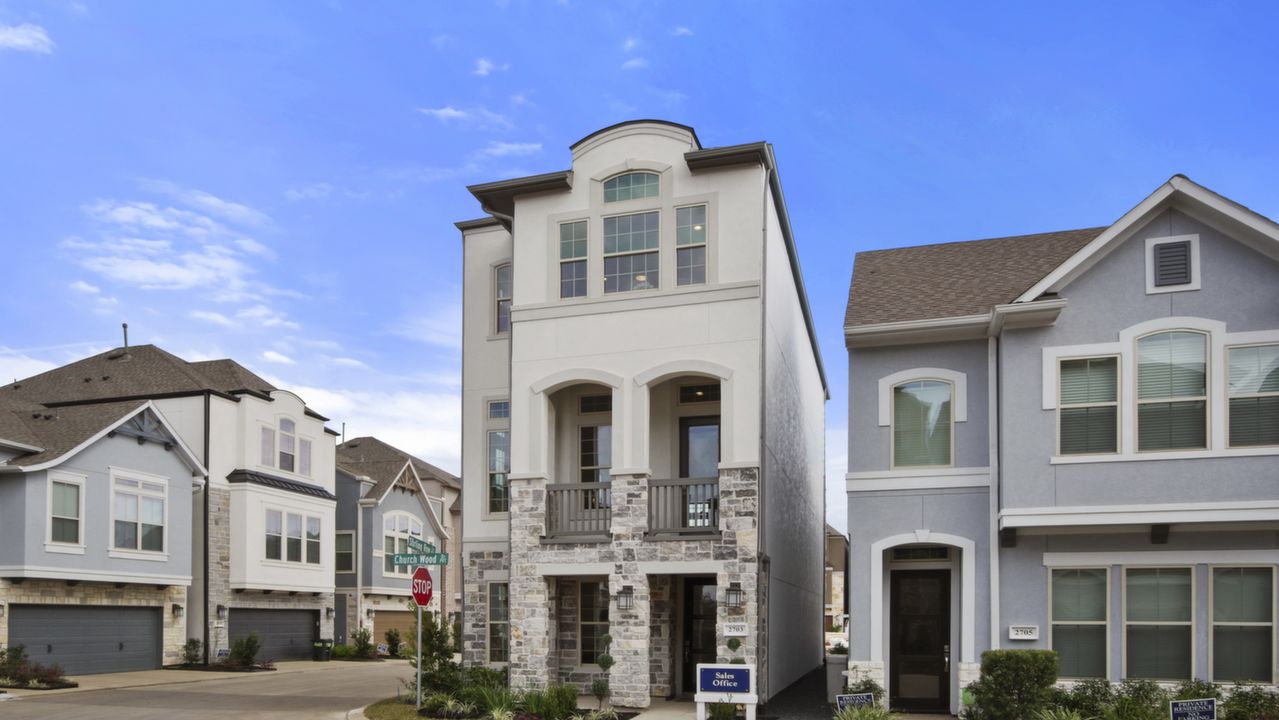 2703Churchwood_002