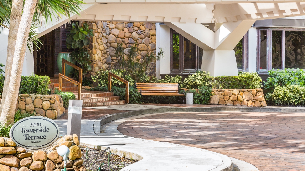 Quayside-#1707-01