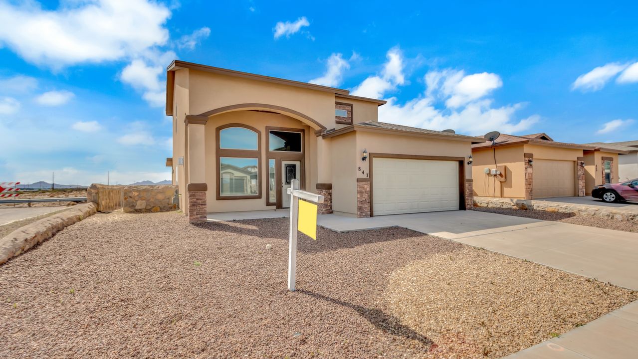 847 Cedar Park Ave, Santa Teresa, NM, 88008 Scene 2