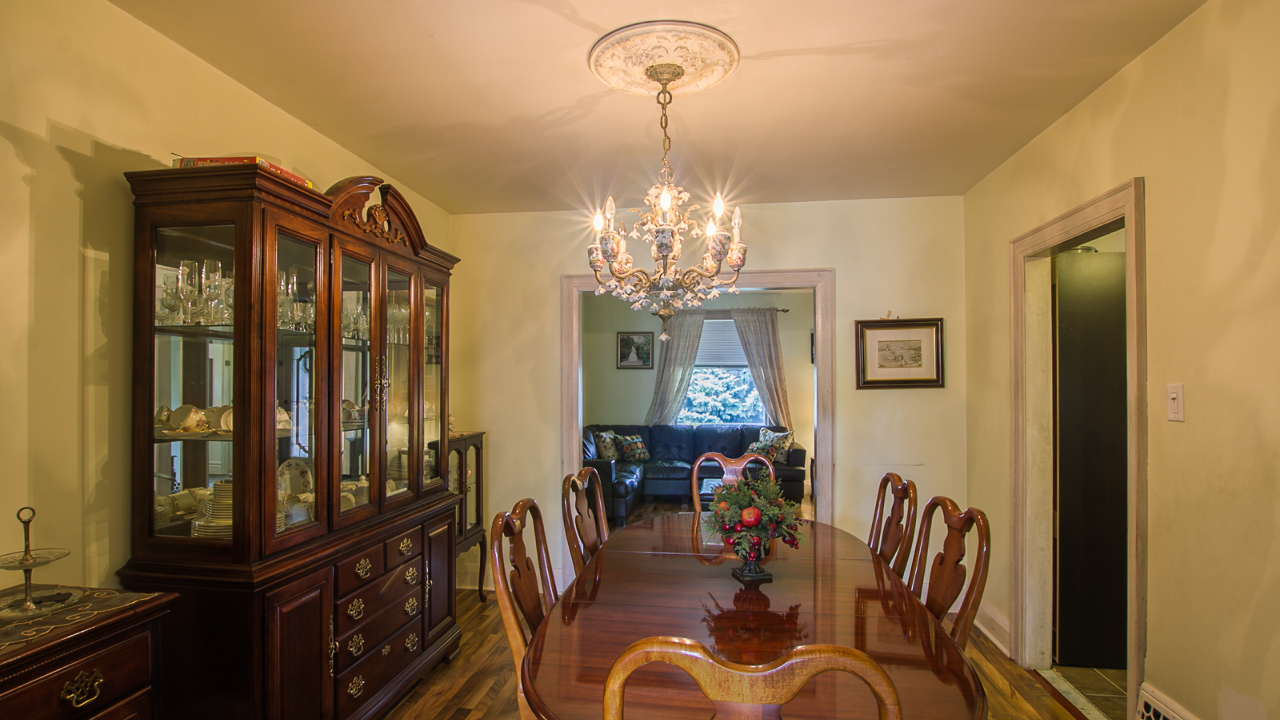 23 Rainbow Drive, Woodbridge, ON, L4L 2K3 Scene 4