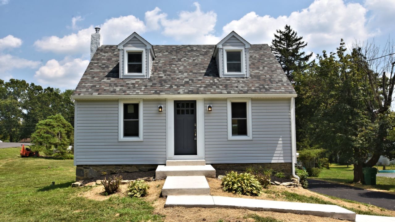 18 Perkiomen Ave, Schwenksville, PA, 19473 Scene 1