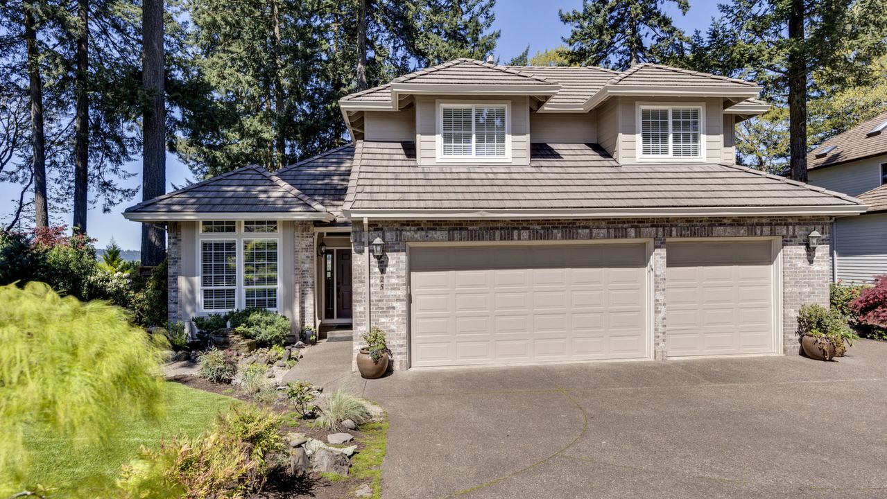 125 Deerbrook Dr, Oregon City, OR, 97045 Scene 1