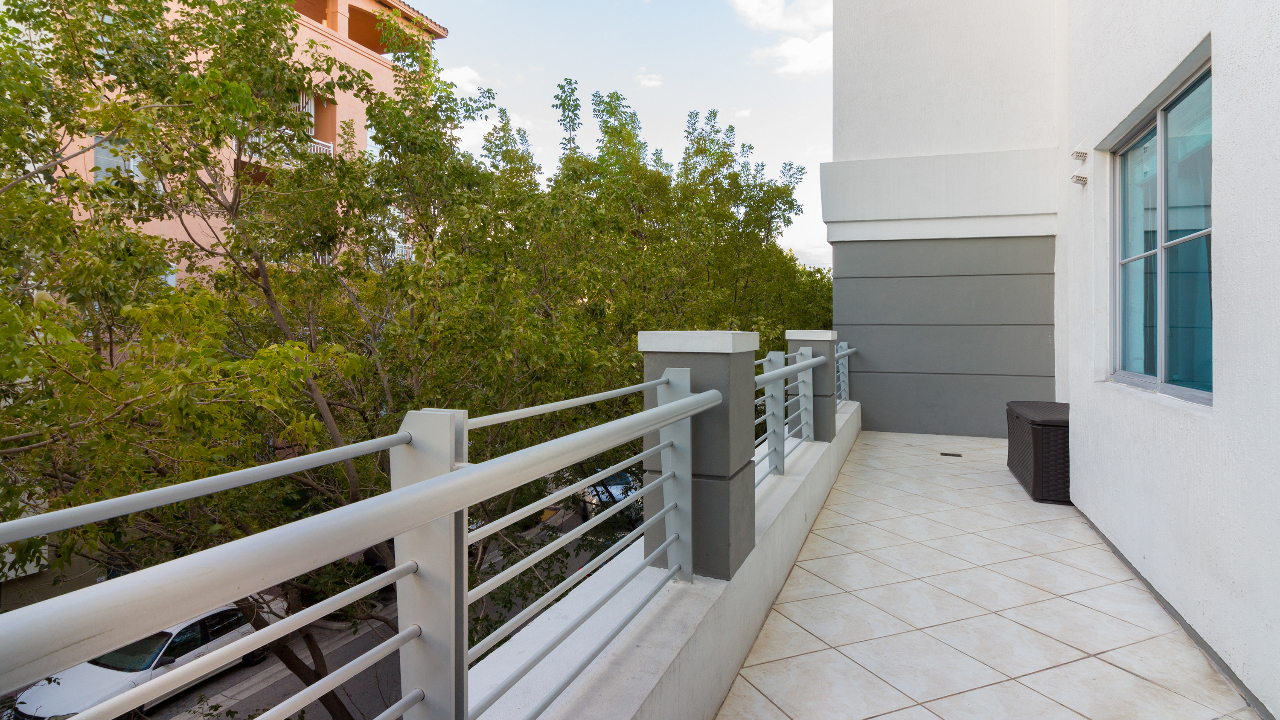 Cosmopolitan-#2318-07