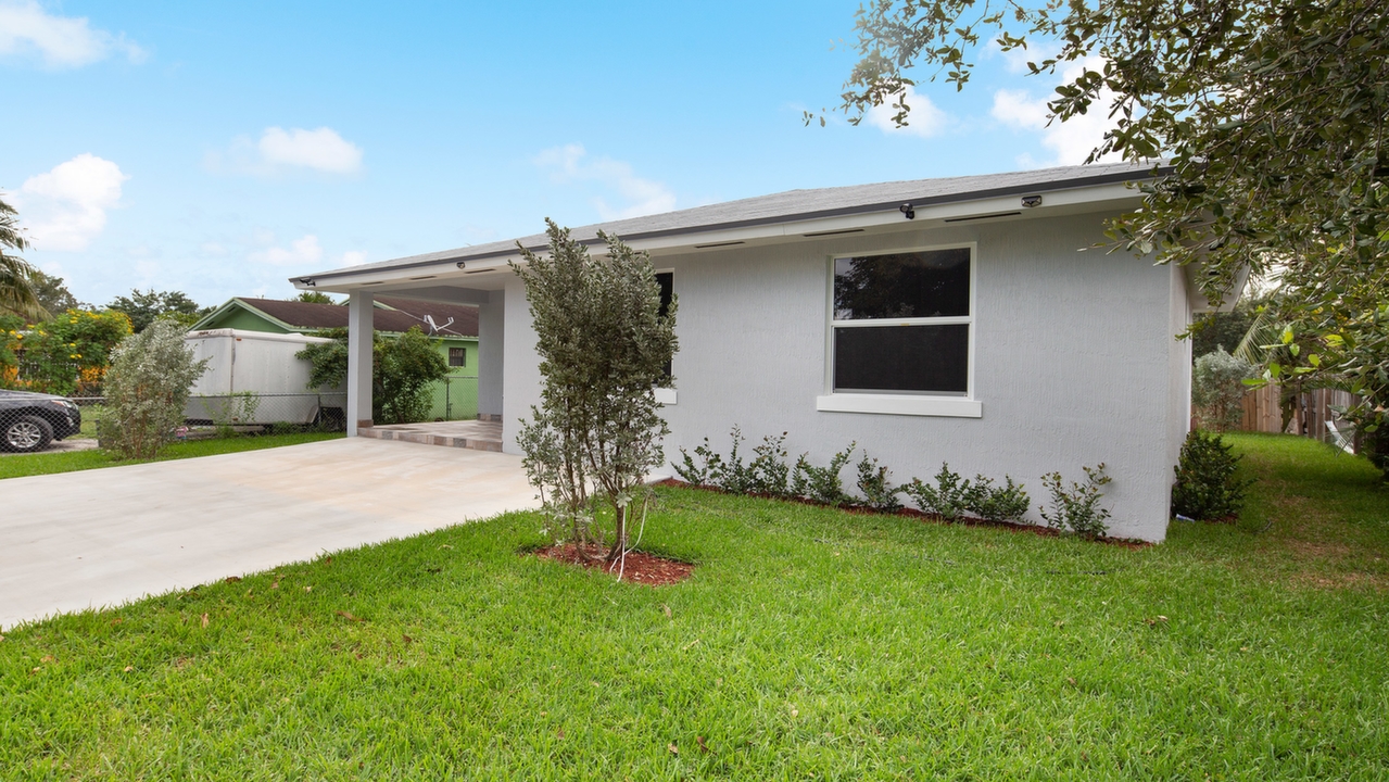 2020-NW-87th-St-03