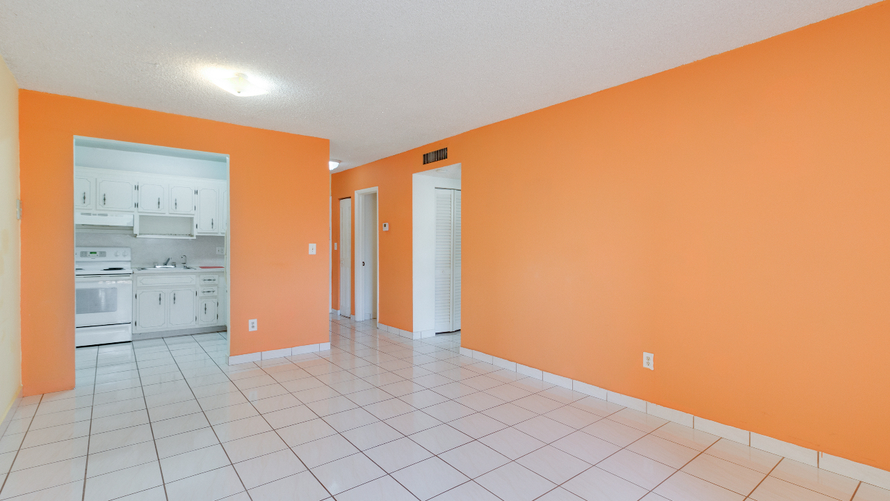 3640-NW-9th-St-#403-03