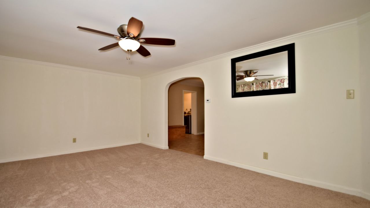 600 Washington Street, Red Hill, PA, 18076 Scene 2