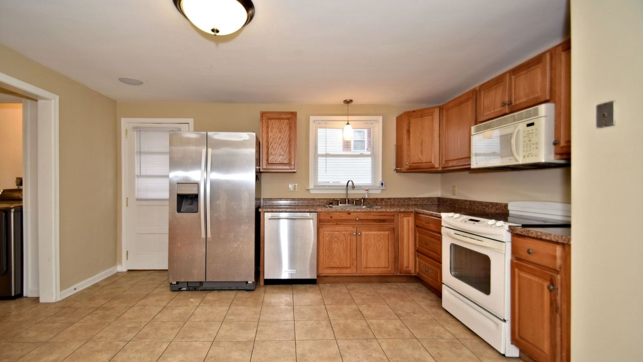 600 Washington Street, Red Hill, PA, 18076 Scene 3