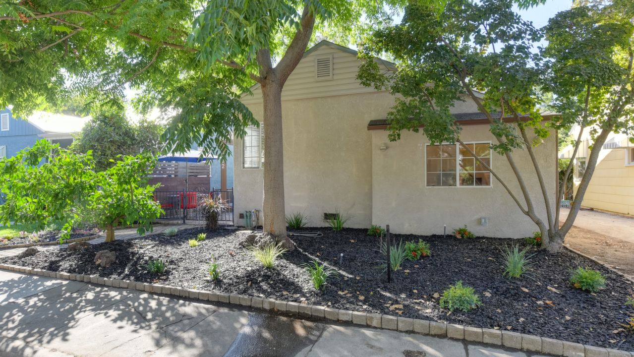 532 40th St
Sacramento, CA, Sacramento, CA, 95819 Scene 3