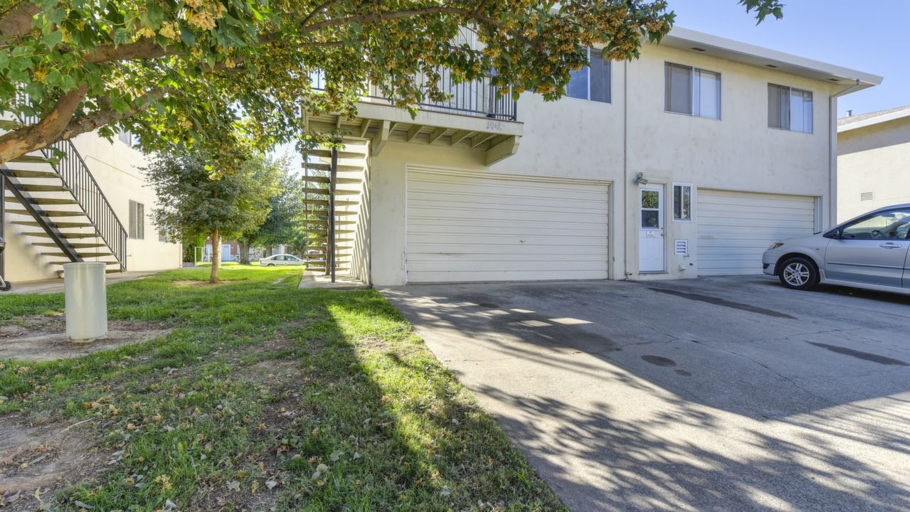 9049 El Cajon Way, Unit 4, Sacramento, CA, 95826 Scene 3