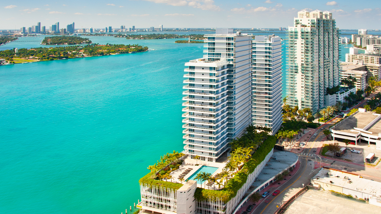 Bentley-Bay-S-#1602-01