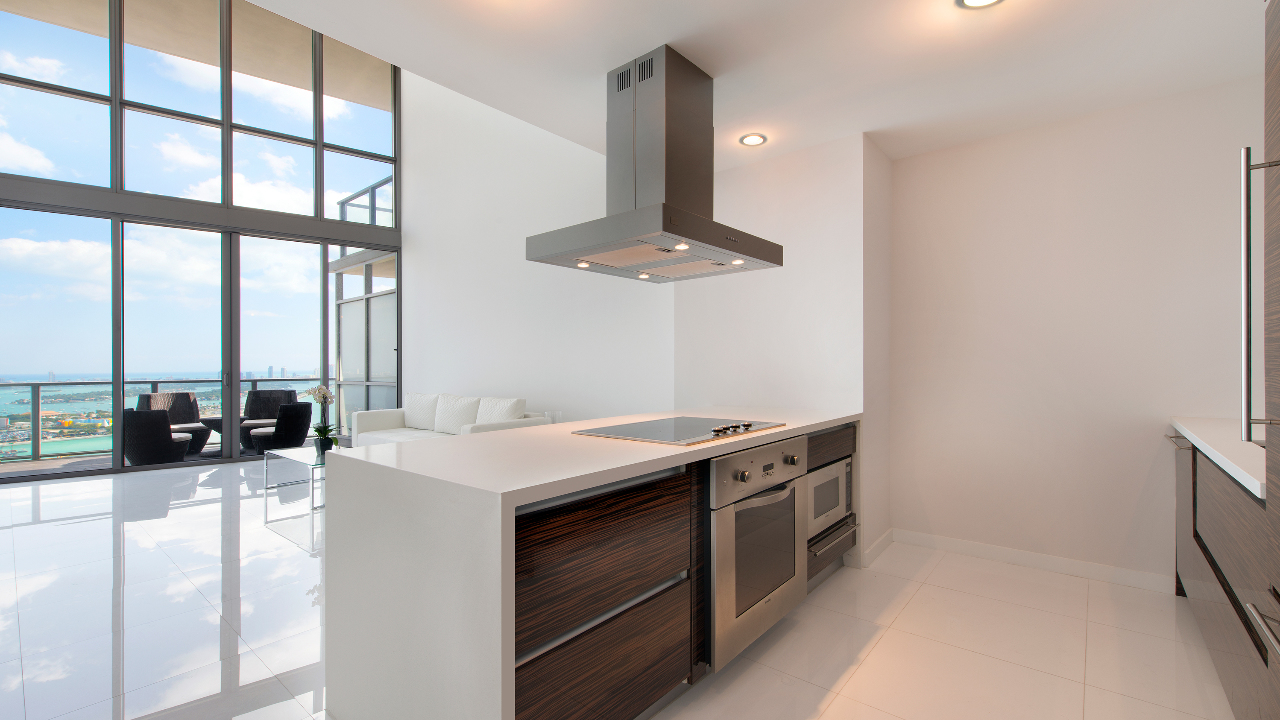 Kitchen & Living Room