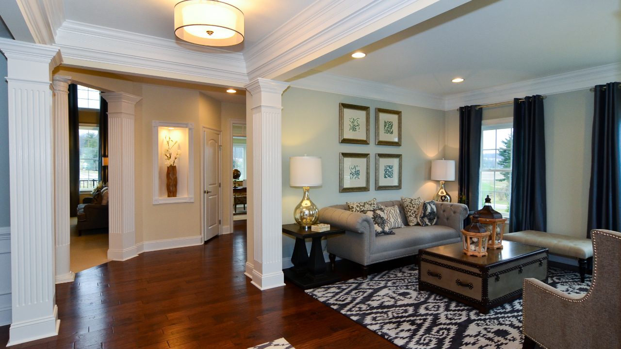 Entry Living Room (2)