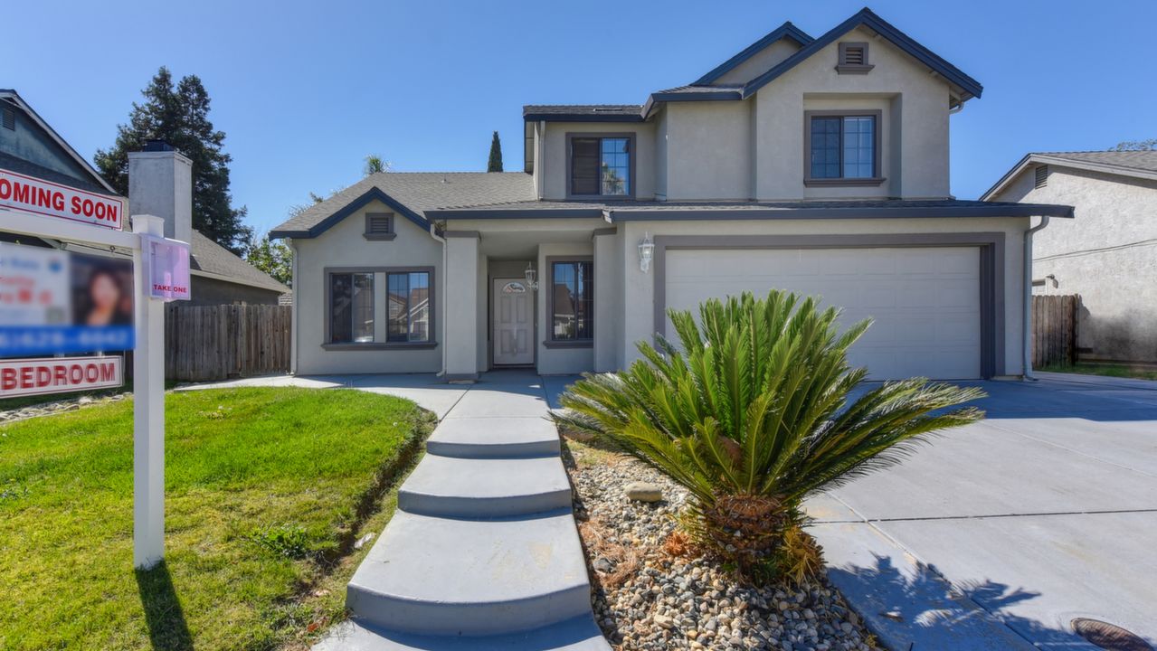 8979 Bramblewood Way, Elk Grove, CA, 95758 Scene 2