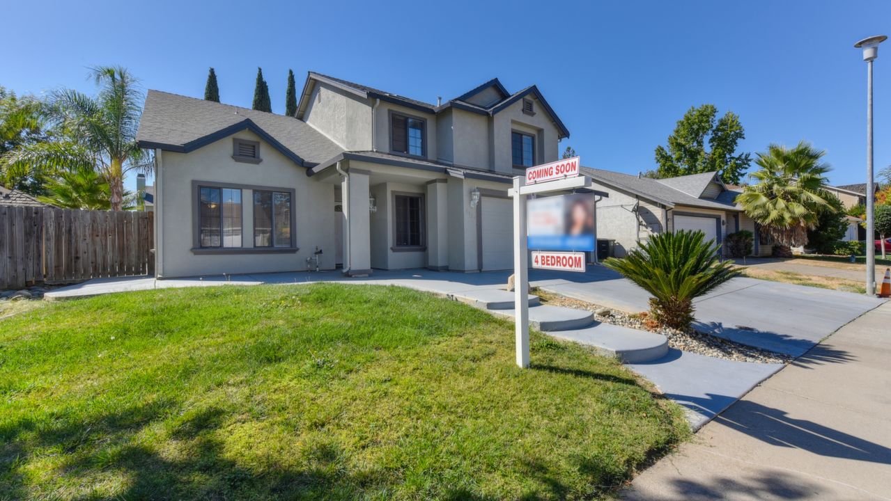 8979 Bramblewood Way, Elk Grove, CA, 95758 Scene 3