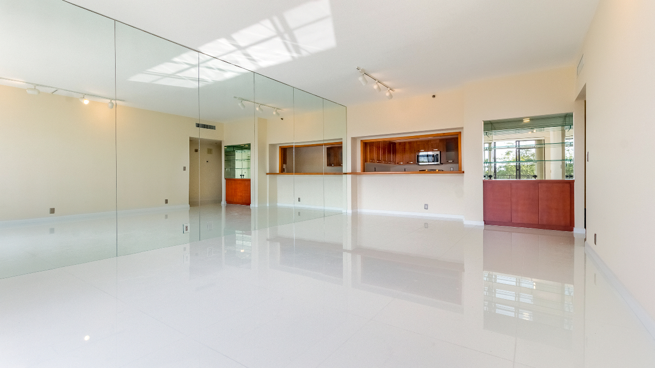 Emerald-Bay-At-Key-Colony-#337-04