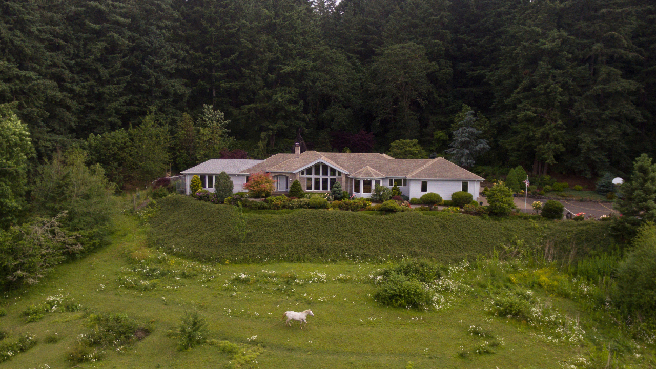 17765 SW Cooper Mountain Ln.,, Beaverton, OR, 97007 Scene 2