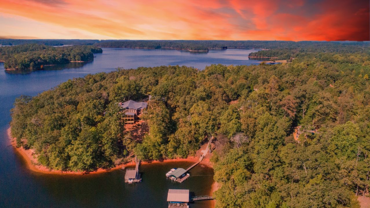 Lake Hartwell