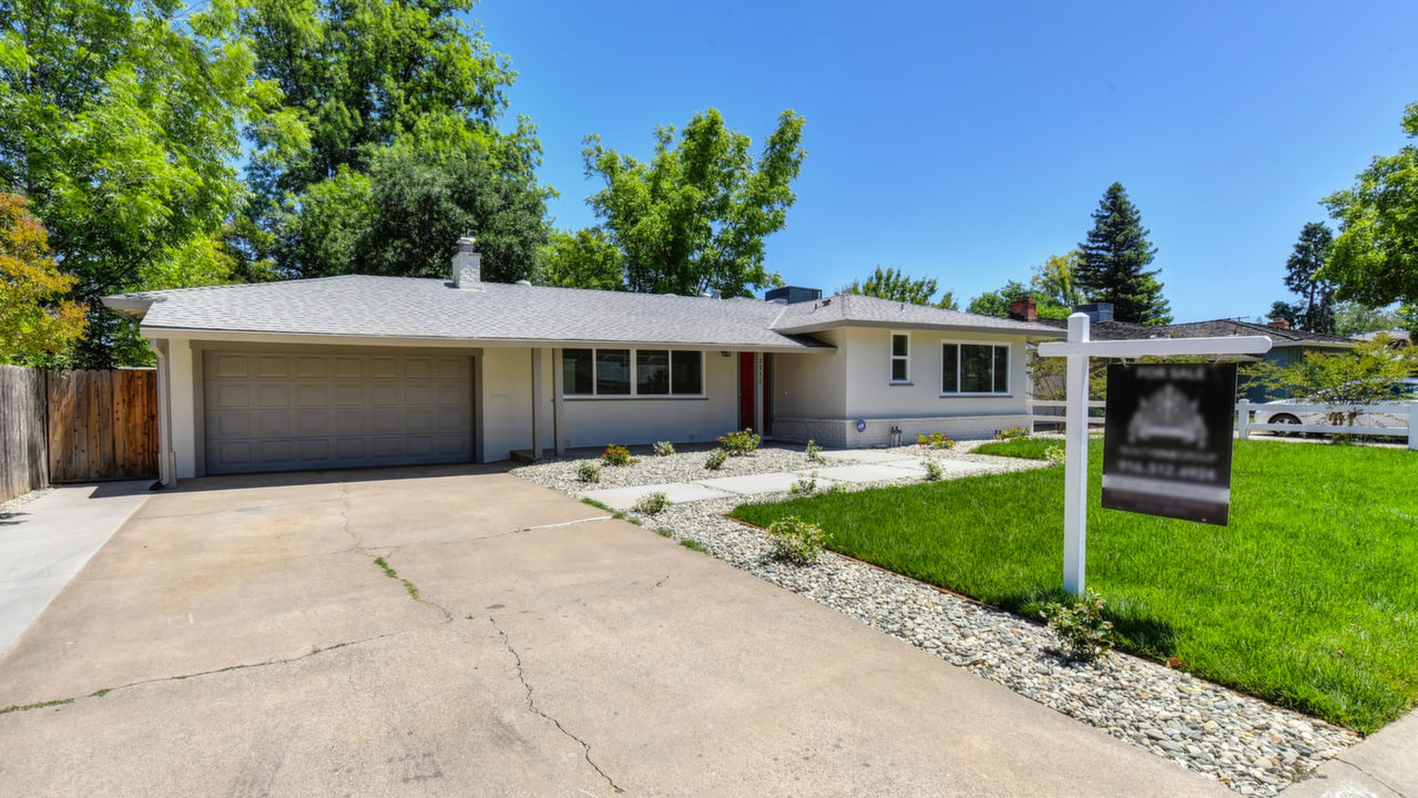 2032 Flowers Street, Sacramento, CA, 95825 Scene 2