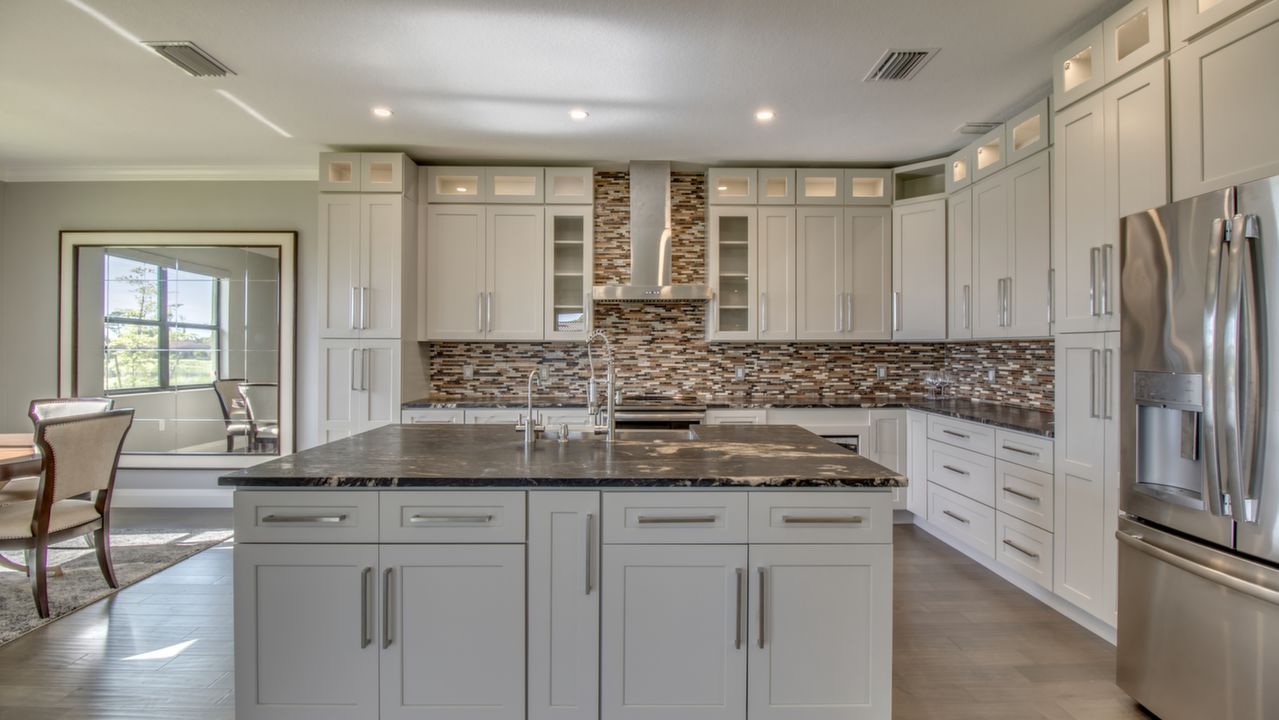 1649 Marton Court, Naples, FL, 34113 Scene 3