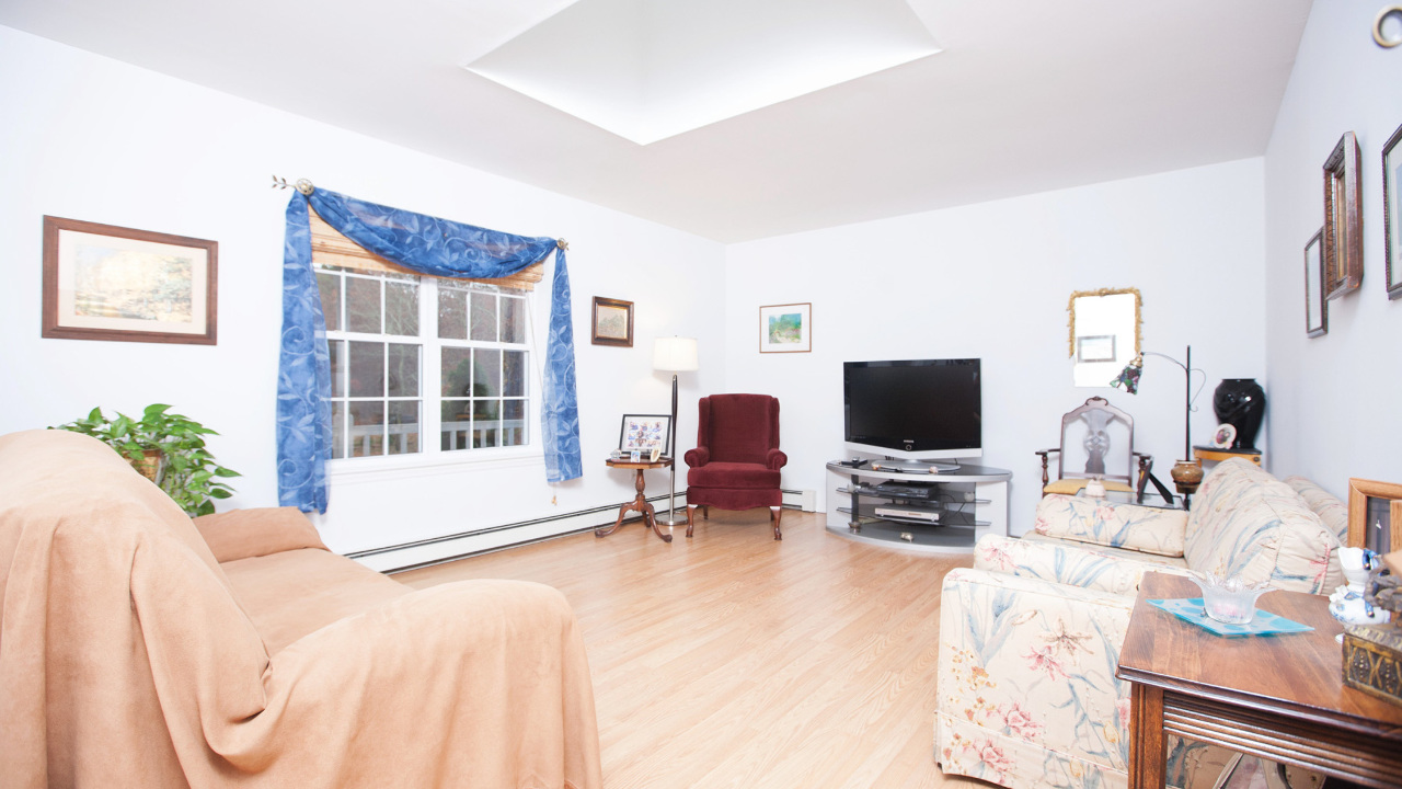 68 Barnes Road, Manorville, NY, 11949 Scene 2