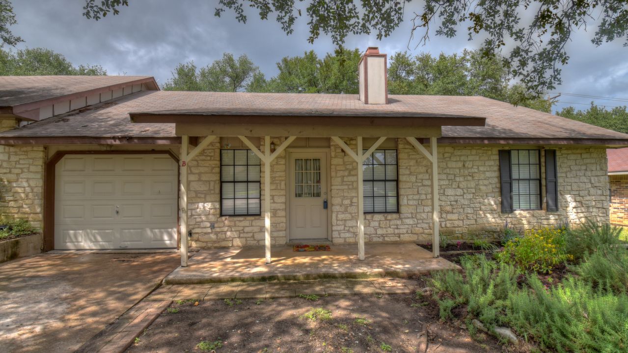 511 Algerita #B, Georgetown, TX, 78628 Scene 2