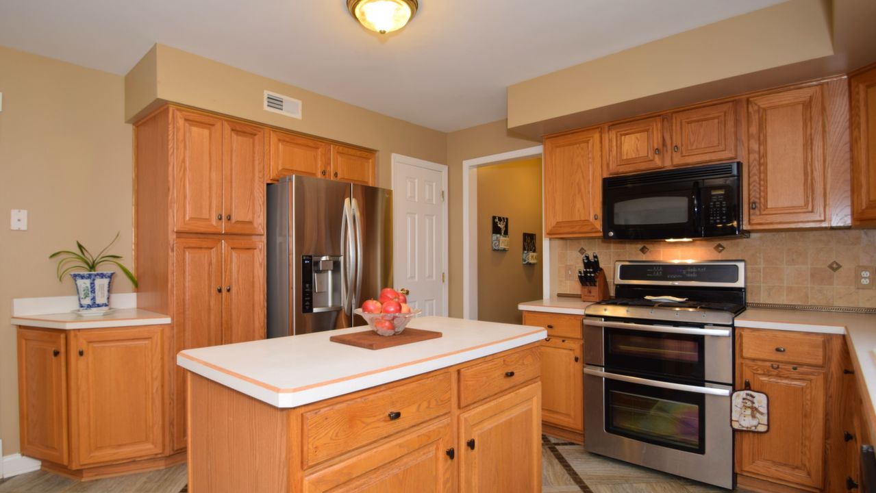 820 Antietam Dr, Douglassvile, PA, 19518 Scene 2