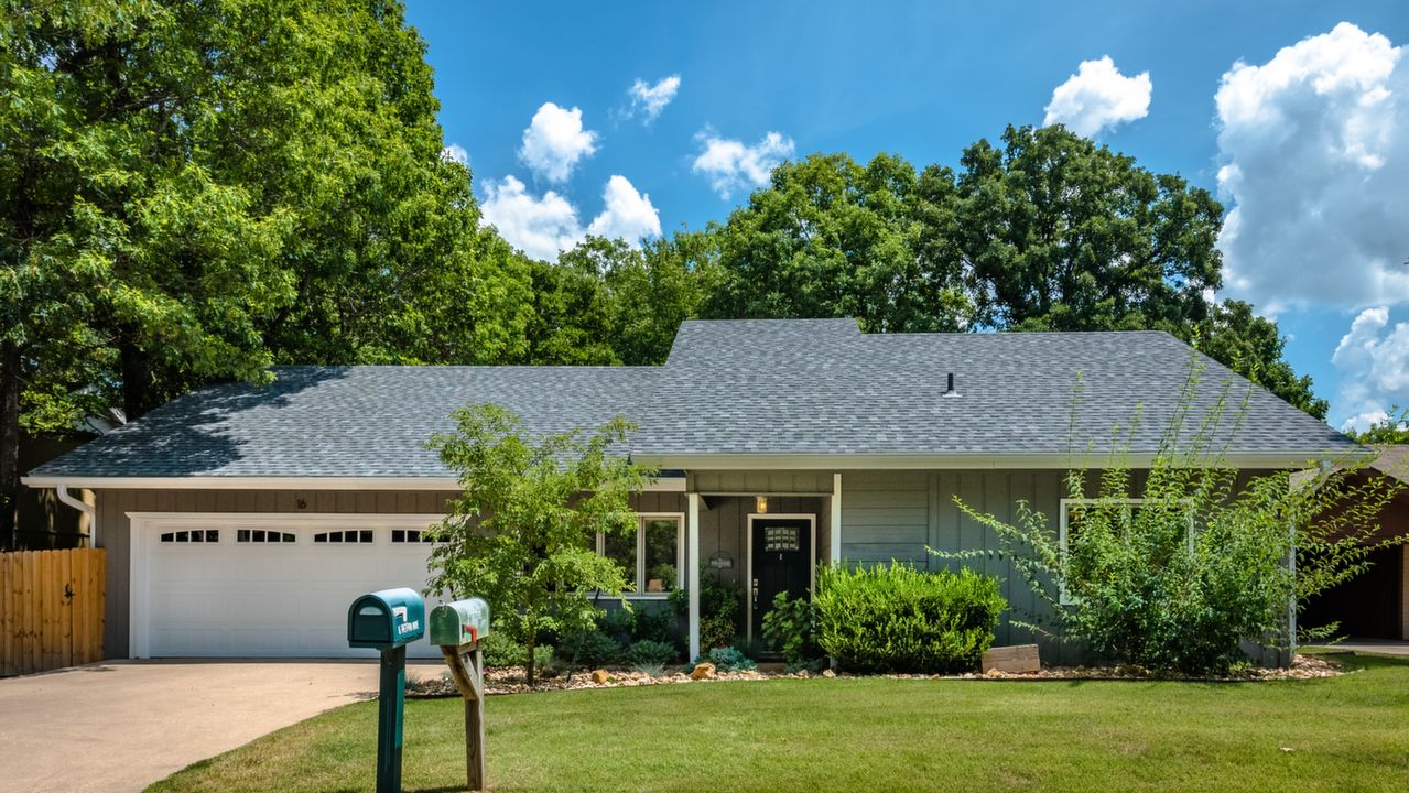 16 Thetford Dr, Bella Vista, AR, 72715 Scene 1