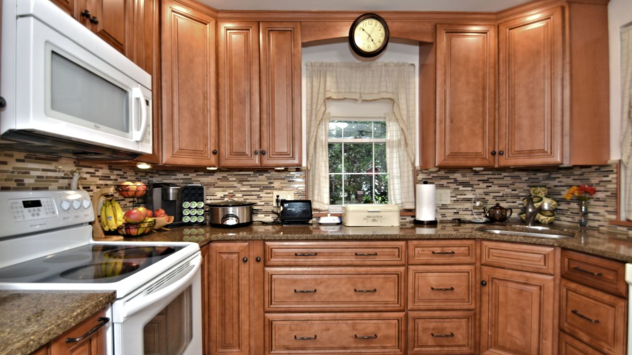 423 S Main St, Quakertown, PA, 18951 Scene 3