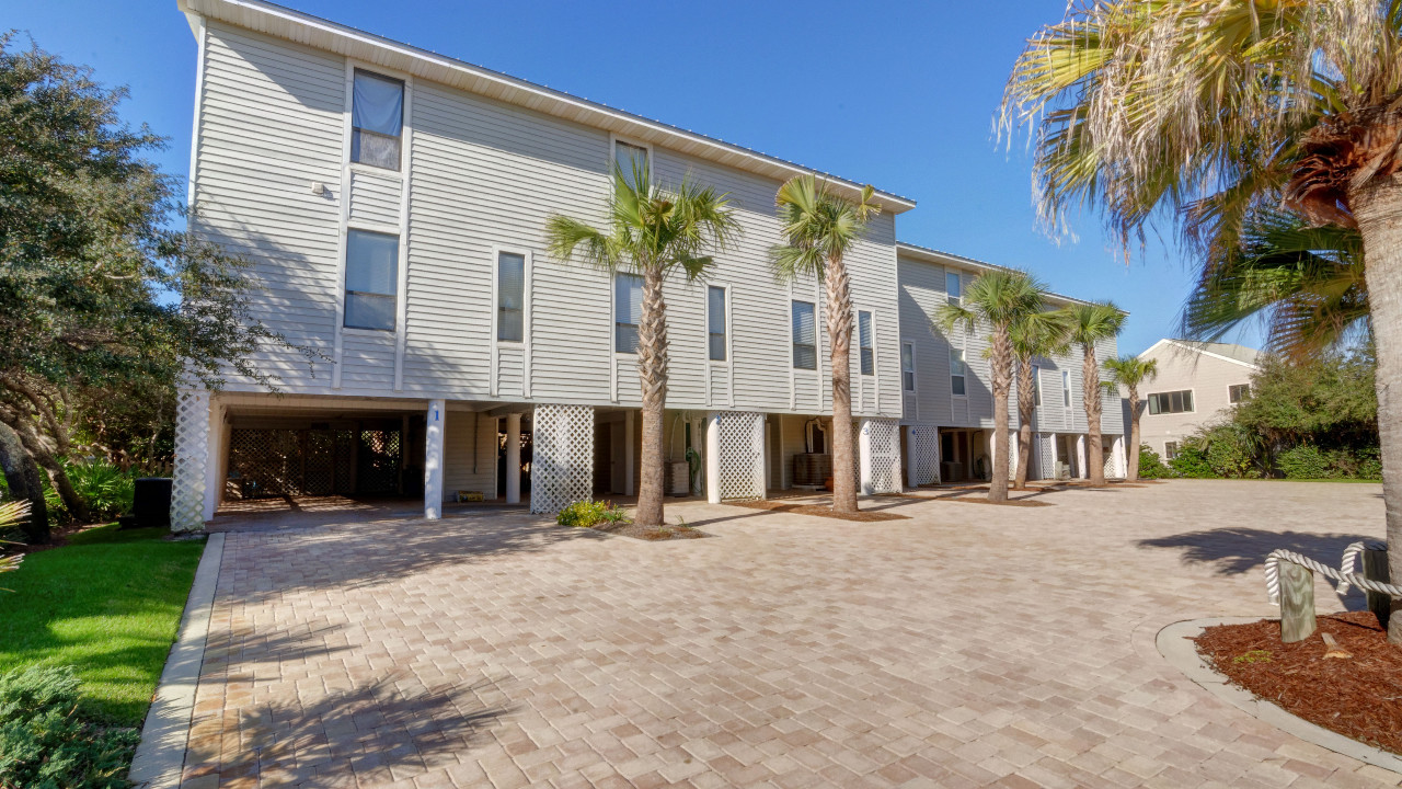 04_Front_04