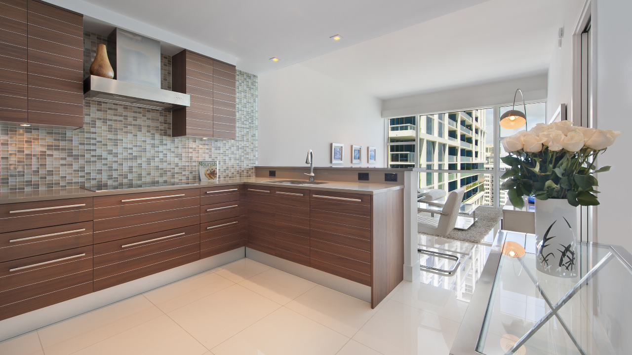Kitchen & Living Room