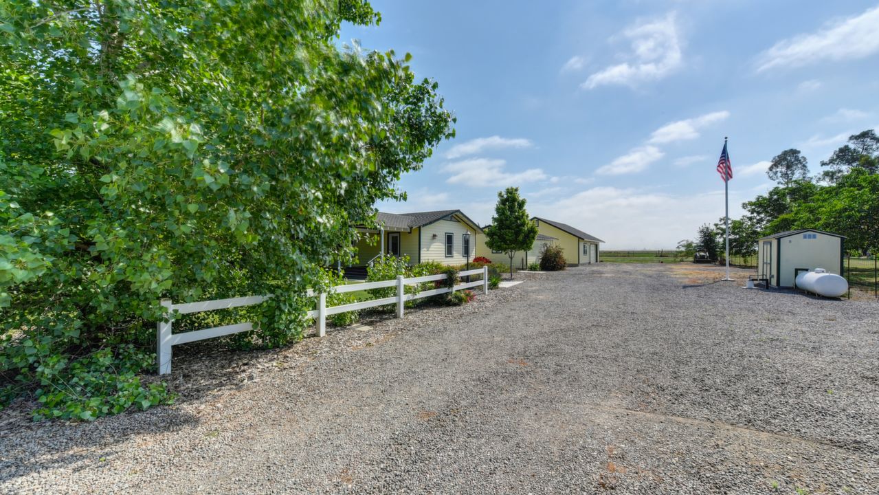 1786 Pacific Ave., Rio Oso, CA, 95674 Scene 1