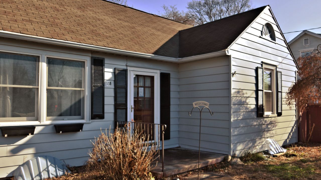 134 N Lafayette Ave, Morrisville, PA, 19067 Scene 4