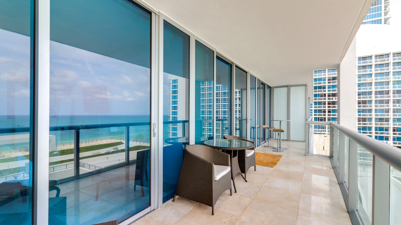 Carillon-Beach-S-Twr-#804-04