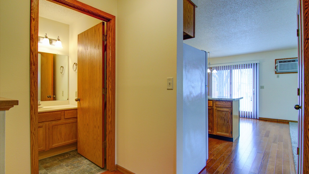 Call Gunnar Hagen @ (715) 835-2888